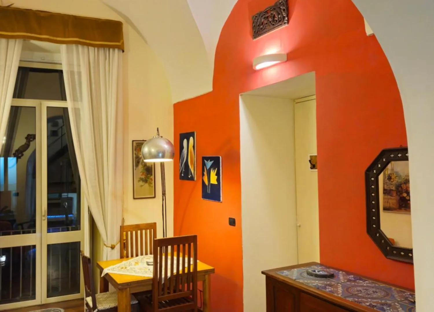 Segreta Catalana Apartment Naples Italy