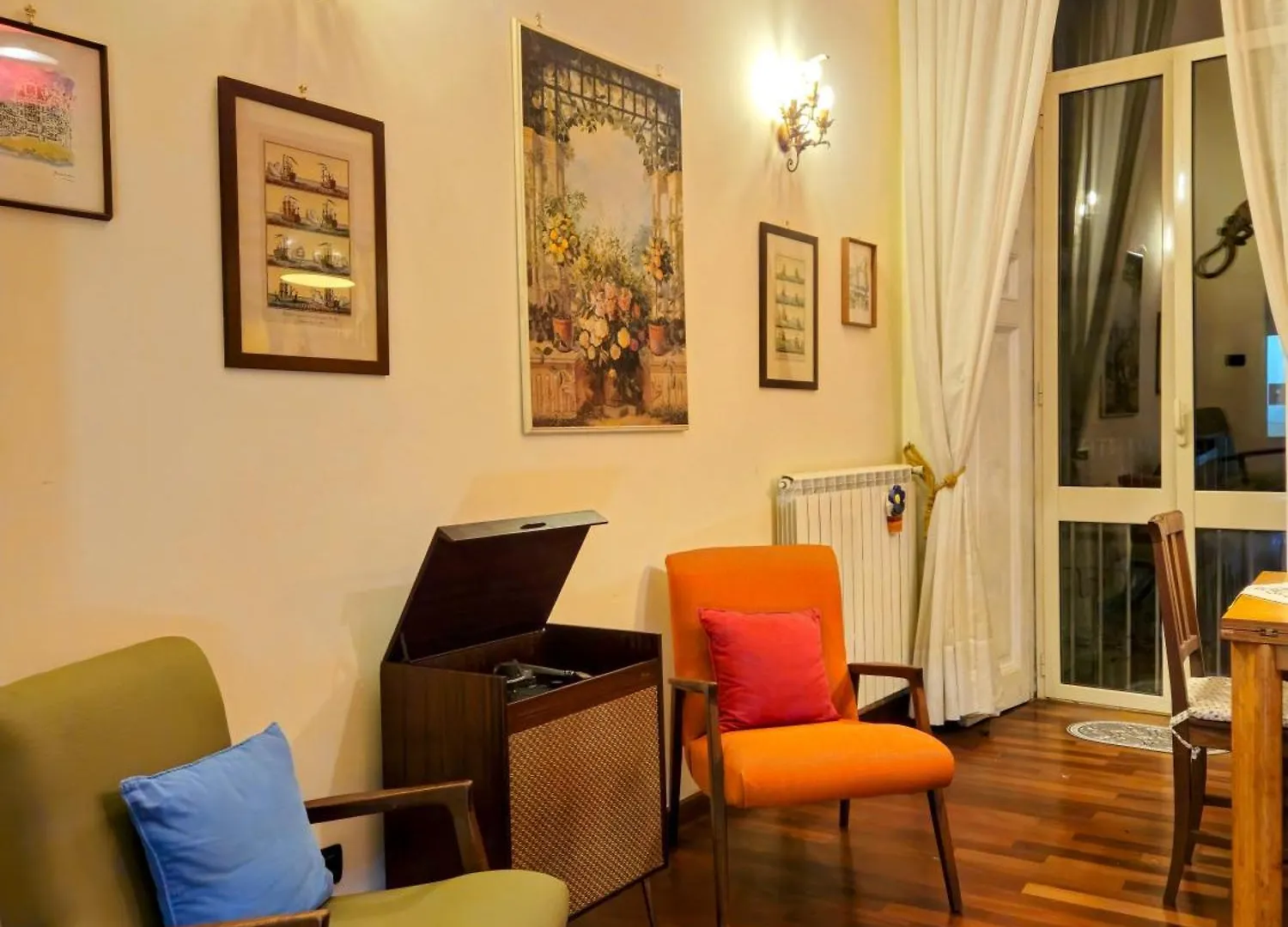Segreta Catalana Apartment Naples